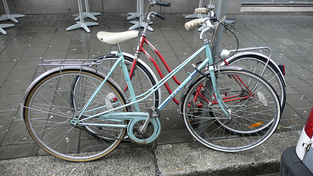 Női bicikli